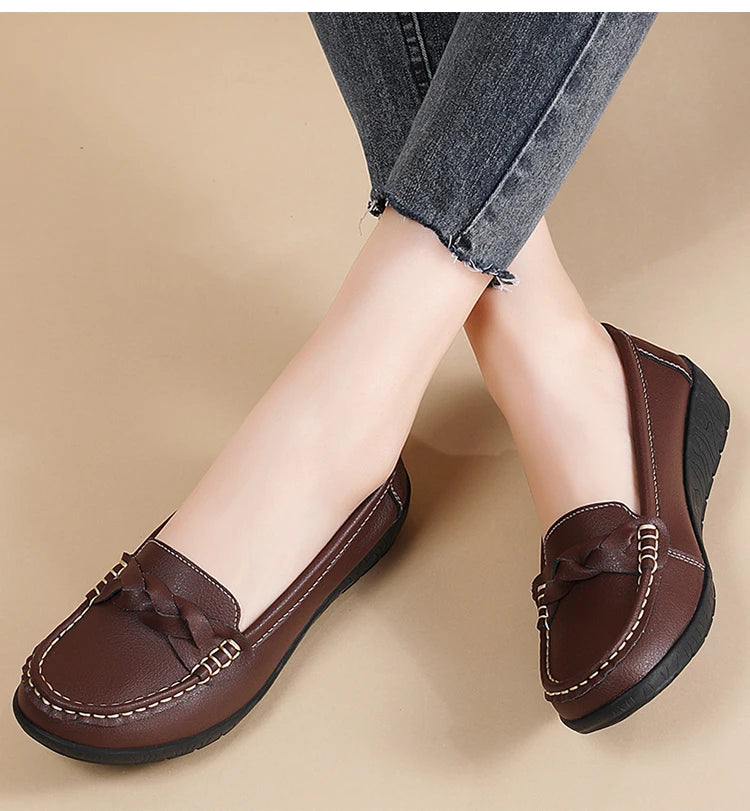 2025 Women’s Soft Leather Loafers – White Slip-On Casual Flats
