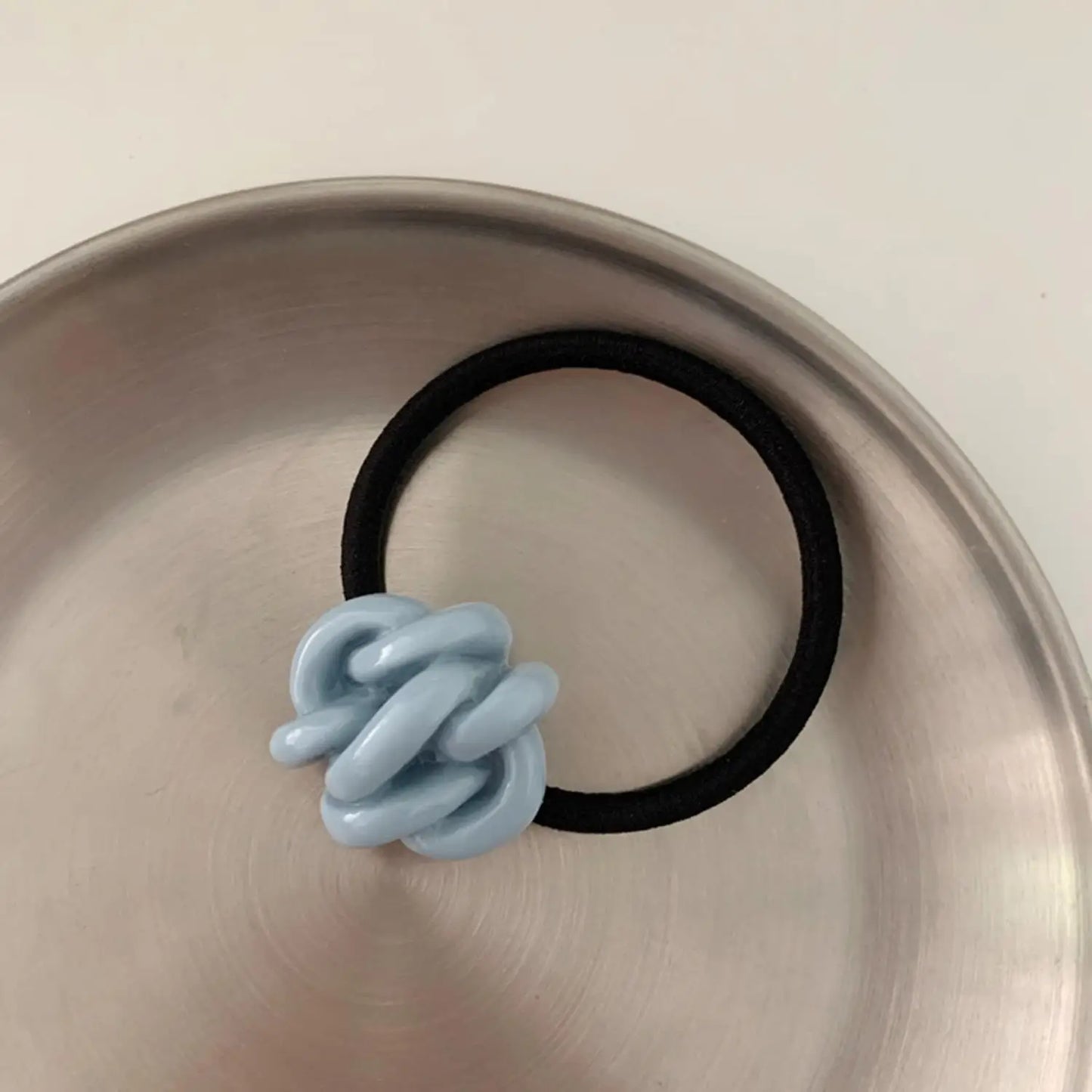 Women's Cute Thread Ball Elastic Hair Tie – Fashion Scrunchie Accessory