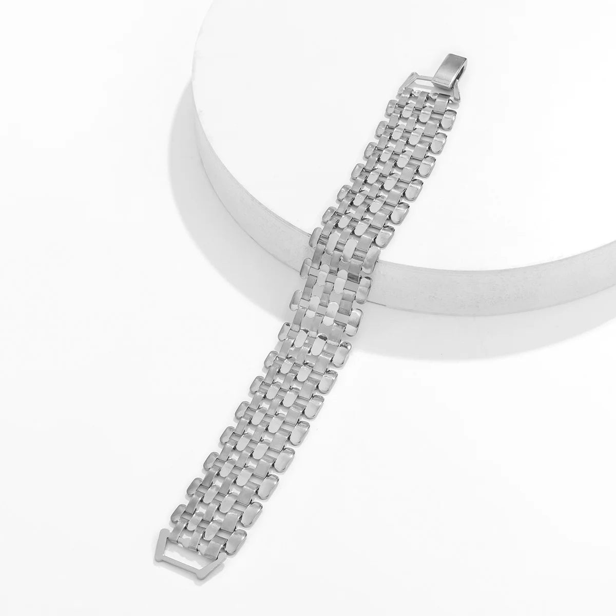 Punk Wide Lattice Chain Bracelet – Trendy Chunky Hand Chain for Women