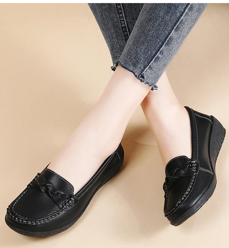 2025 Women’s Soft Leather Loafers – White Slip-On Casual Flats