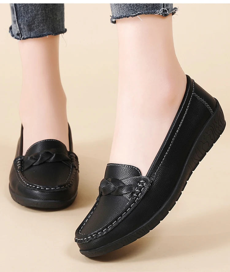 2025 Women’s Soft Leather Loafers – White Slip-On Casual Flats