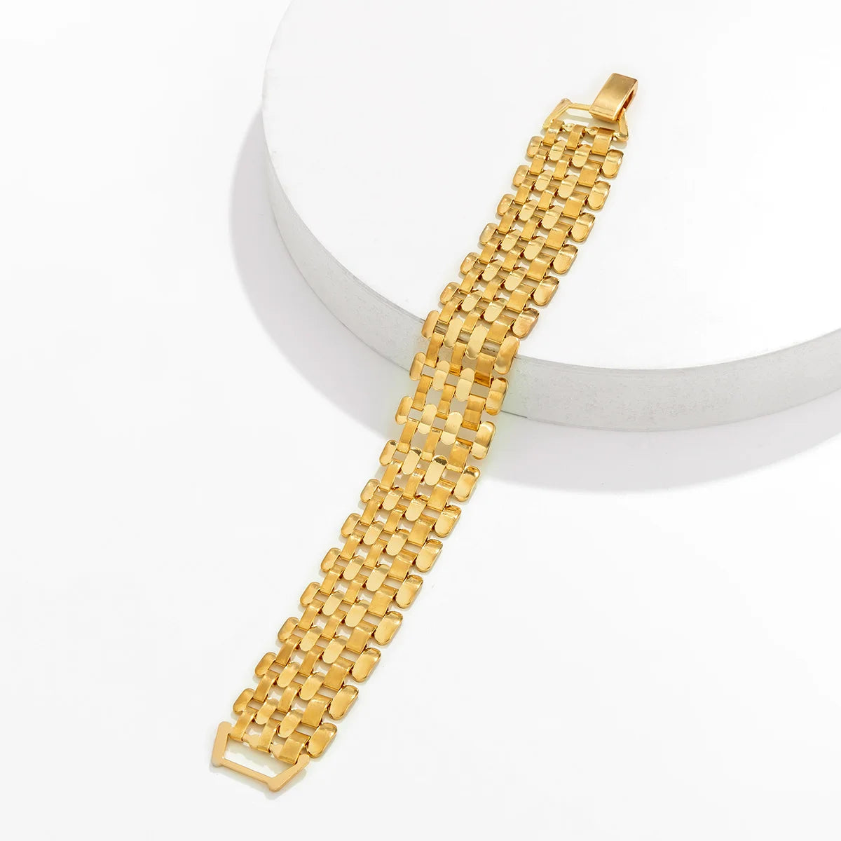 Punk Wide Lattice Chain Bracelet – Trendy Chunky Hand Chain for Women