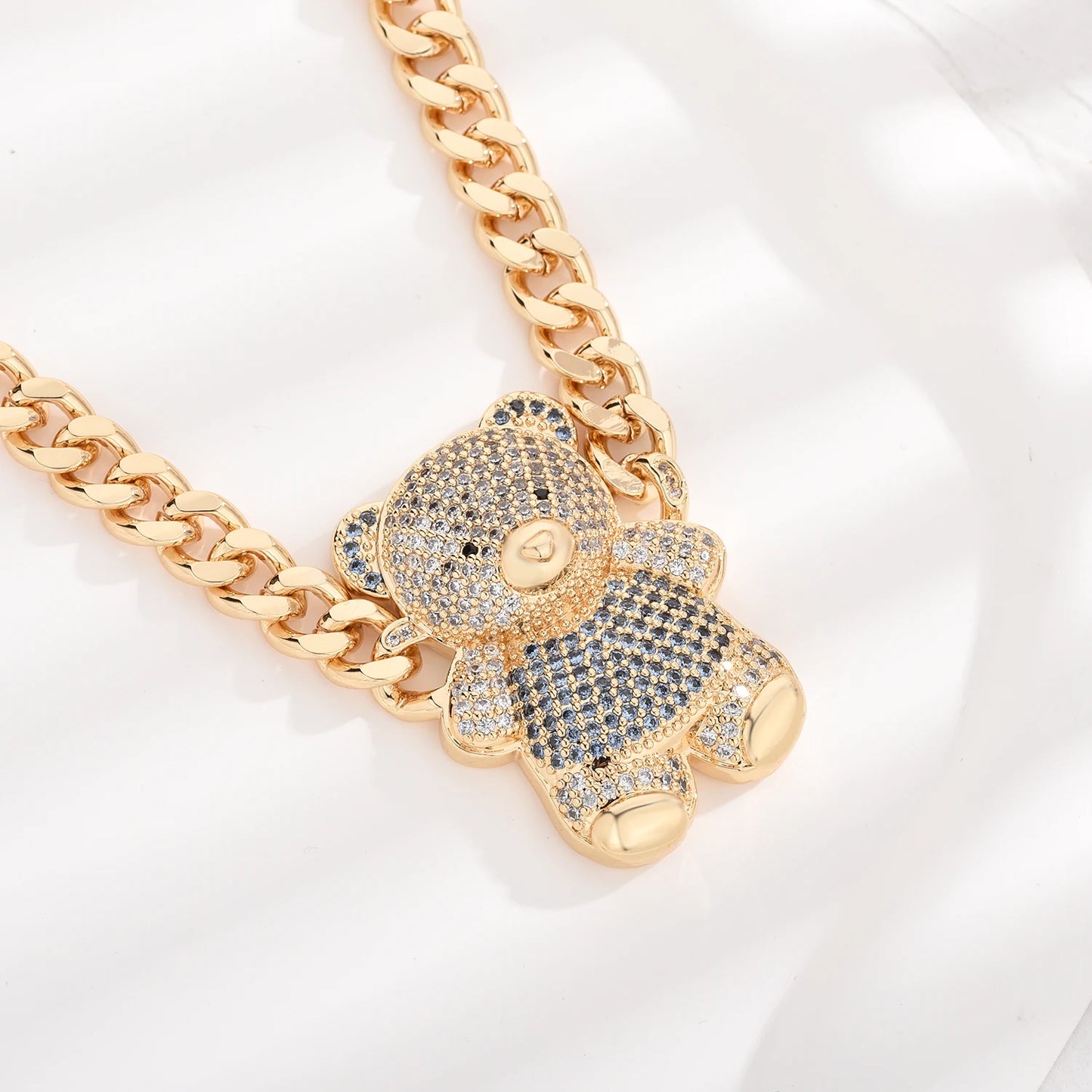 4-color bear necklace with sparkling cubic zirconia, copper anti-tarnish chain 45/50cm for women and girls