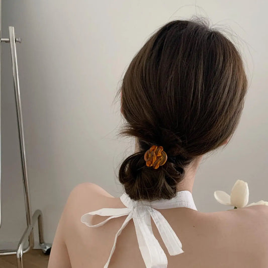 Women's Cute Thread Ball Elastic Hair Tie – Fashion Scrunchie Accessory